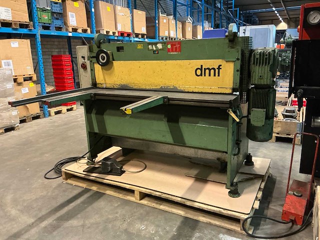 1988 dmf 3e150 guillotineschaar - afbeelding 1 van  9