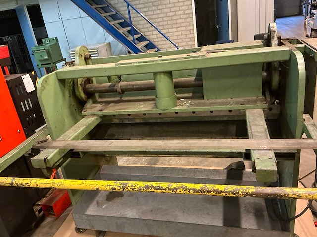 1988 dmf 3e150 guillotineschaar - afbeelding 5 van  9