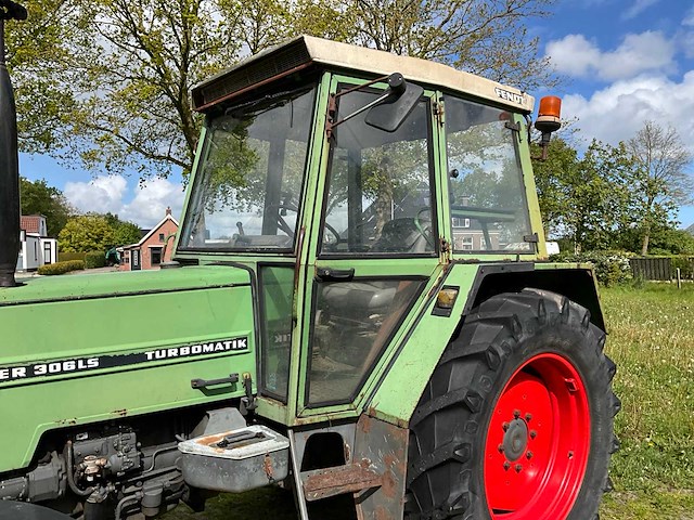 1988 fendt farmer 306ls turbomatik tweewielaangedreven landbouwtractor - afbeelding 5 van  34