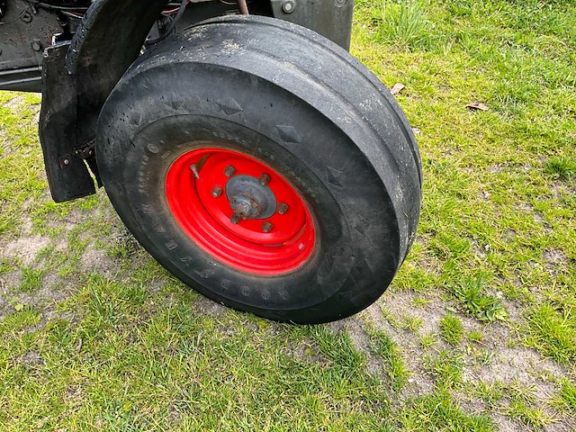 1988 fendt farmer 306ls turbomatik tweewielaangedreven landbouwtractor - afbeelding 26 van  34
