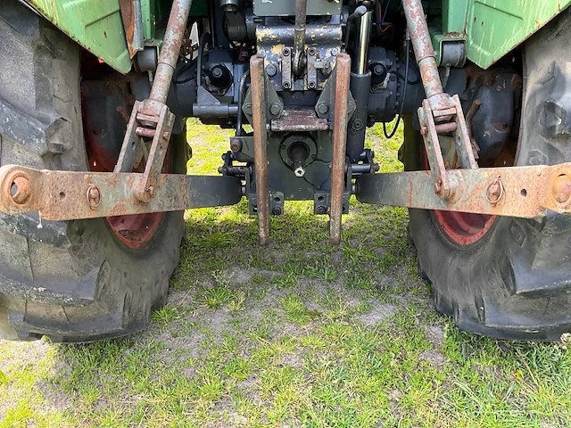 1988 fendt farmer 306ls turbomatik tweewielaangedreven landbouwtractor - afbeelding 12 van  20