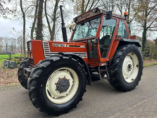 1988 fiat 100-90 dt vierwielaangedreven landbouwtractor - afbeelding 1 van  10