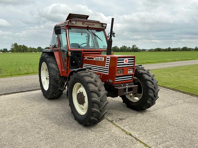 1988 fiat 100-90dt vierwielaangedreven landbouwtractor - afbeelding 23 van  28