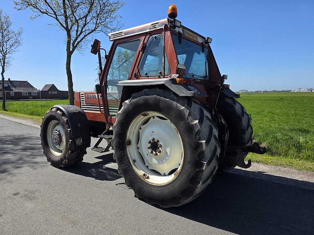 1988 fiat 100-90dt vierwielaangedreven landbouwtractor - afbeelding 4 van  33