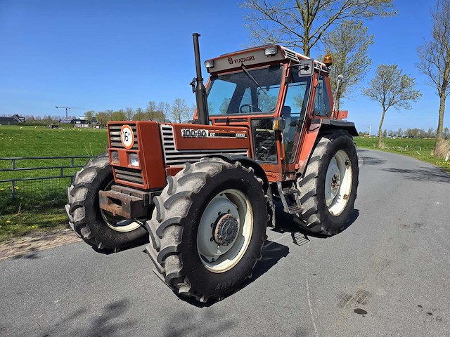 1988 fiat 100-90dt vierwielaangedreven landbouwtractor - afbeelding 1 van  33