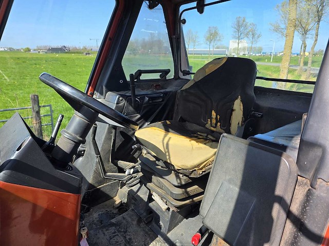 1988 fiat 100-90dt vierwielaangedreven landbouwtractor - afbeelding 17 van  33