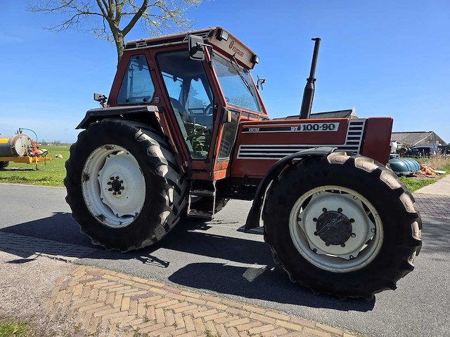 1988 fiat 100-90dt vierwielaangedreven landbouwtractor - afbeelding 24 van  33