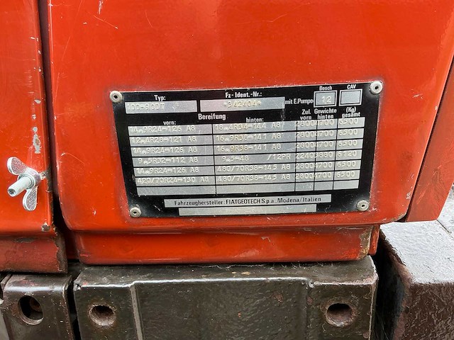 1988 fiat 100-90dt vierwielaangedreven landbouwtractor - afbeelding 11 van  28