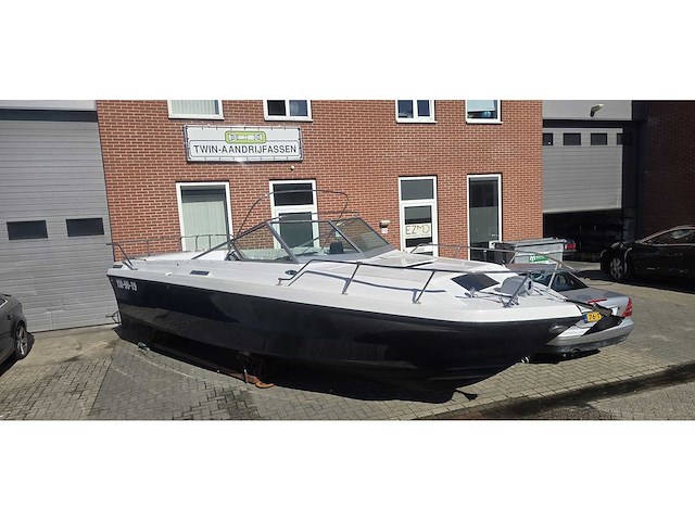 1988 glastron v250 motorjacht - afbeelding 28 van  48