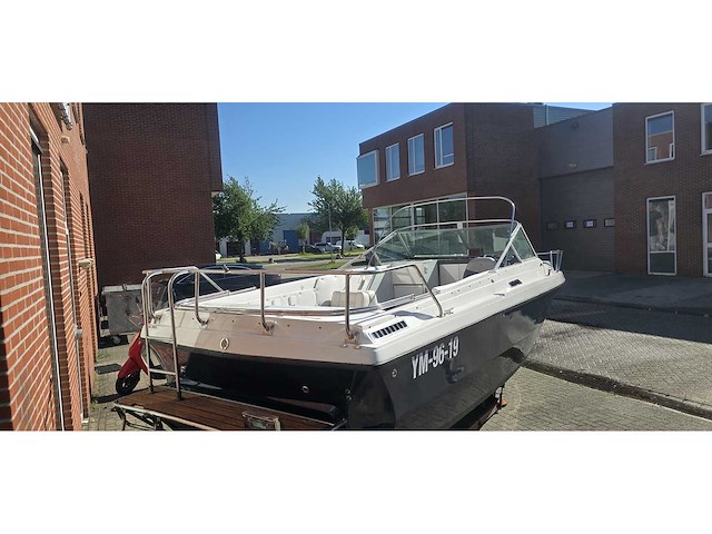 1988 glastron v250 motorjacht - afbeelding 35 van  48