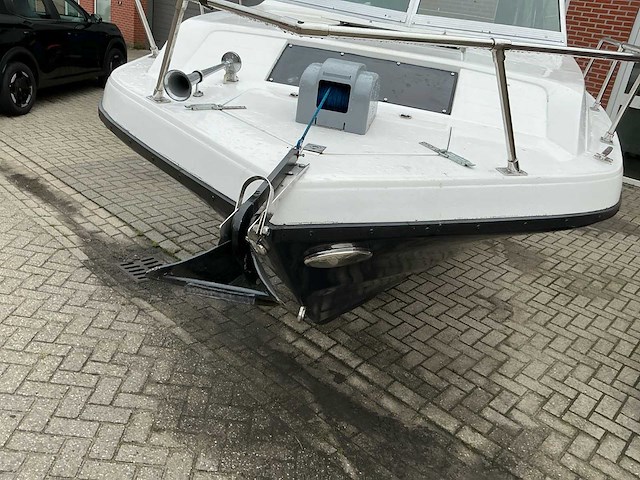 1988 glastron v250 motorjacht - afbeelding 27 van  28