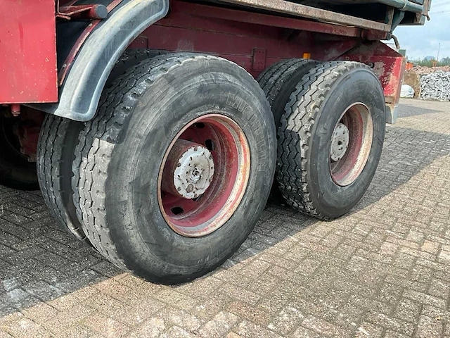 1988 iveco 330-30 6x6 vrachtwagen kipper - afbeelding 25 van  26