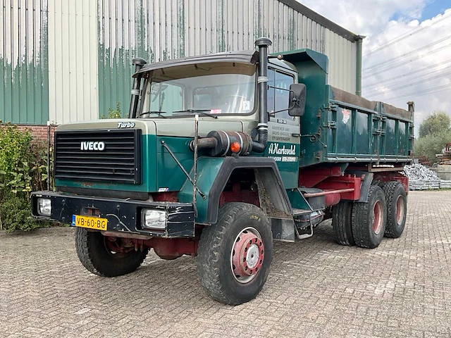 1988 iveco 330-30 6x6 vrachtwagen kipper - afbeelding 24 van  26
