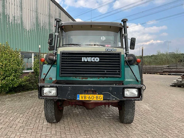 1988 iveco 330-30 6x6 vrachtwagen kipper - afbeelding 21 van  26