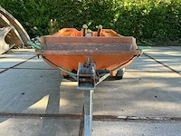 1988 jeanneau new matic 360 polyester boot met enkelassige boottrailer, lier en roeispanen - afbeelding 12 van  25