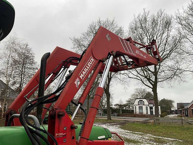 1988 john deere 2650 vierwielaangedreven landbouwtractor met voorlader - afbeelding 14 van  36