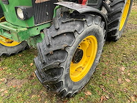 1988 john deere 2650 vierwielaangedreven landbouwtractor met voorlader - afbeelding 18 van  36