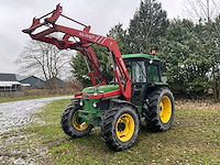 1988 john deere 2650 vierwielaangedreven landbouwtractor met voorlader - afbeelding 12 van  36