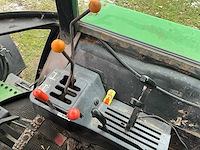 1988 john deere 2650 vierwielaangedreven landbouwtractor met voorlader - afbeelding 24 van  36