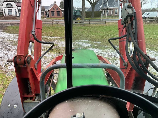 1988 john deere 2650 vierwielaangedreven landbouwtractor met voorlader - afbeelding 27 van  36