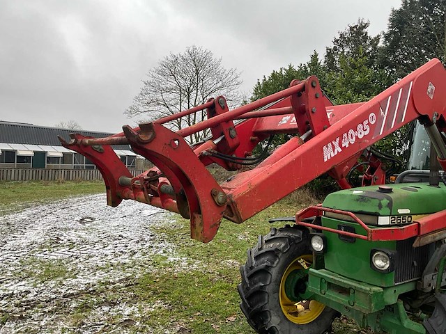 1988 john deere 2650 vierwielaangedreven landbouwtractor met voorlader - afbeelding 28 van  36