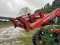 1988 john deere 2650 vierwielaangedreven landbouwtractor met voorlader - afbeelding 28 van  36