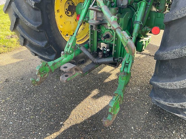 1988 john deere 4050 vierwielaangedreven landbouwtractor - afbeelding 3 van  22