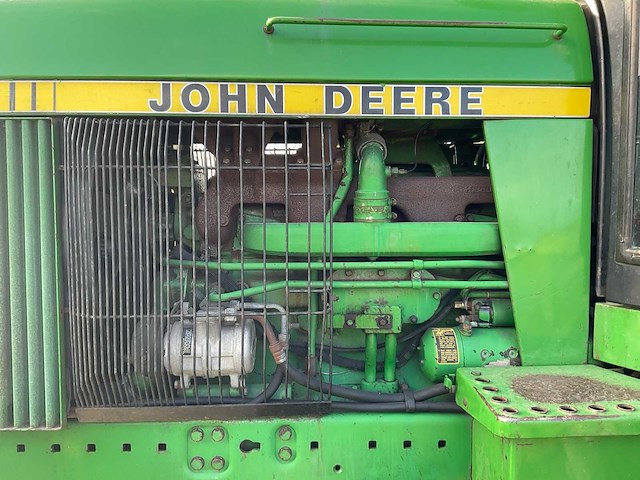 1988 john deere 4050 vierwielaangedreven landbouwtractor - afbeelding 8 van  22