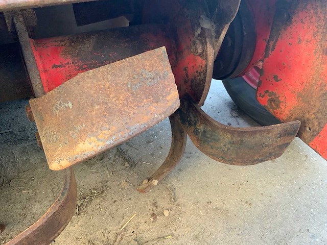 1988 kuhn el80n 130 freesmachine - afbeelding 9 van  10