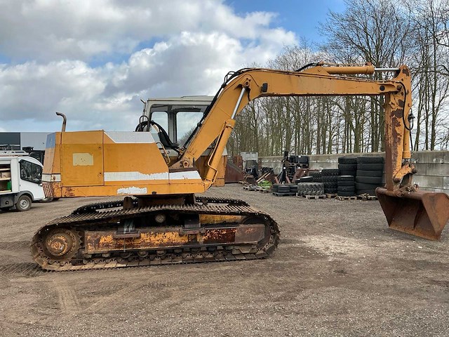 1988 liebherr r900b rupsgraafmachine - afbeelding 31 van  34