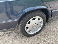 1988 mercedes-benz 190-serie 2.0 e personenauto - afbeelding 39 van  44
