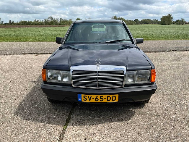 1988 mercedes-benz 190-serie 2.0 e personenauto - afbeelding 3 van  44
