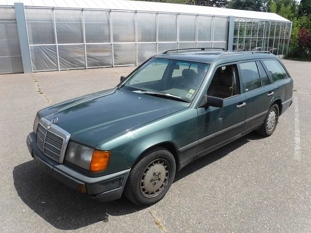 1988 mercedes-benz 300 tdt | german classic estate car - afbeelding 15 van  16