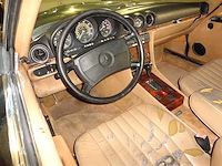 1988 mercedes-benz 560 sl roadster | german classic sports car - afbeelding 20 van  32