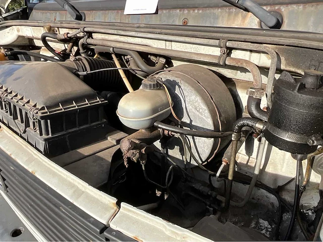 1988 mercedes-benz 700 d bedrijfswagen - afbeelding 19 van  34