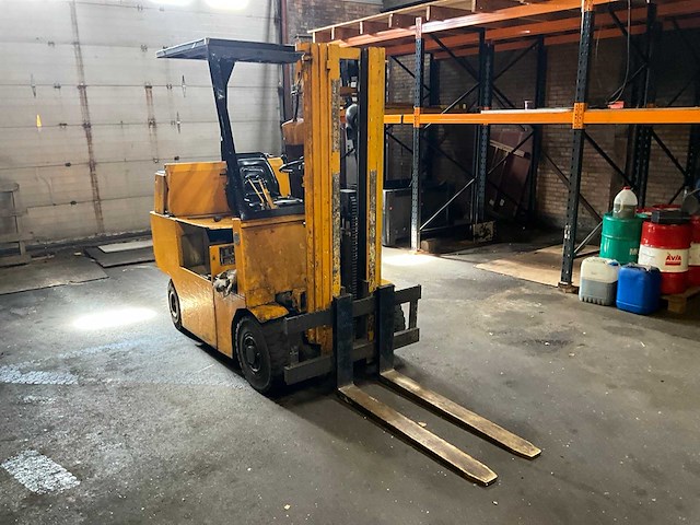 1988 miag efg 20x1 vorkheftruck - afbeelding 11 van  17