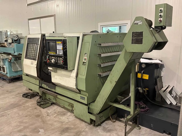 1988 okuma lr10 cnc-draaibank - afbeelding 14 van  19