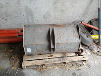 1988 renault 75.14 ls vierwielaangedreven landbouwtractor met voorlader - afbeelding 16 van  23