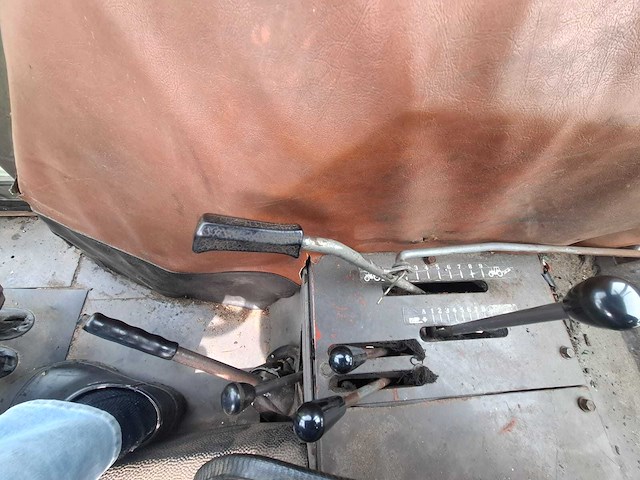 1988 renault 75.14 ls vierwielaangedreven landbouwtractor - afbeelding 16 van  25