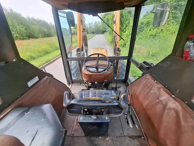 1988 renault 75.14 ls vierwielaangedreven landbouwtractor - afbeelding 17 van  25