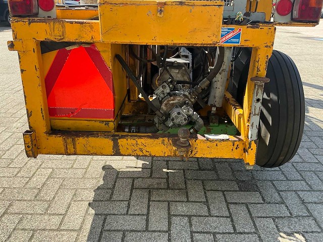 1988 steyr 8075 compacttractor met slotenmaaier - afbeelding 8 van  23