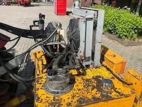 1988 steyr 8075 compacttractor met slotenmaaier - afbeelding 9 van  23