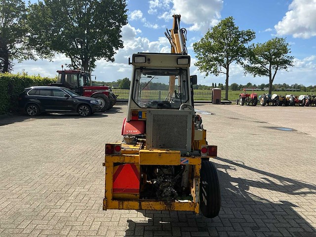 1988 steyr 8075 compacttractor met slotenmaaier - afbeelding 20 van  23