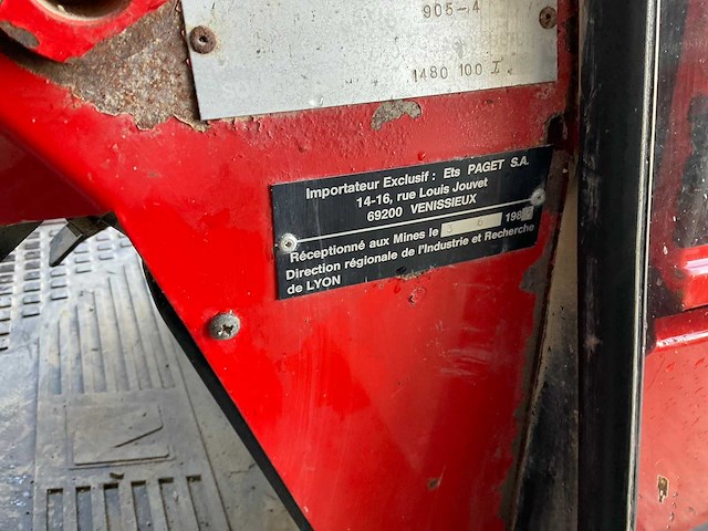 1988 valmet 905 autocontrol vierwielaangedreven landbouwtractor - afbeelding 33 van  39