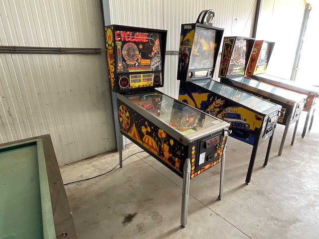 1988 williams cyclone 564 flipperkast - afbeelding 2 van  8