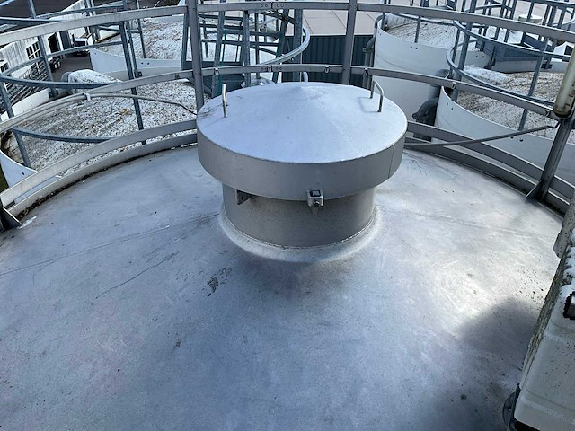 1988 zeppelin 110 m3 verticale aluminium opslagsilo - afbeelding 3 van  12