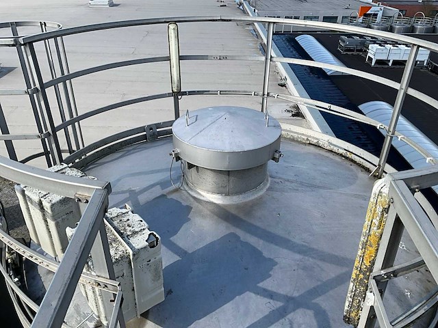 1988 zeppelin 110 m3 verticale aluminium opslagsilo - afbeelding 3 van  8