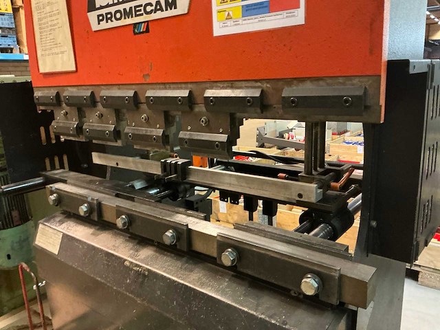 1989 amada it 025-12 kantbank - afbeelding 5 van  10