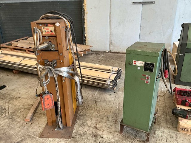 1989 aro/eurolas n323 puntlasmachine’s (2x) - afbeelding 1 van  21