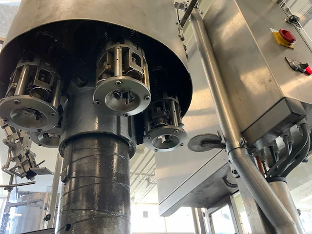 1989 bertolaso capvit 31,5x24 dop flessensluitmachine - afbeelding 14 van  36